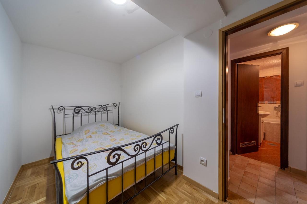 Apartment Tresnja Zagreb Exterior foto